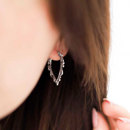 ML906_Sterling Silver Harmony Hoops_new model