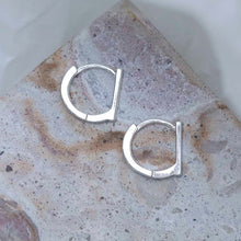 ML912_Sterling Silver Straight Edge Huggies_reshoot 2
