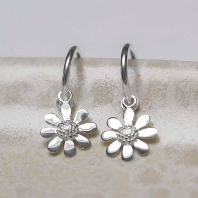MZB92_Sterling Silver Daisy Stud Hoops_6