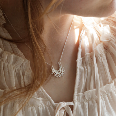Sterlingsilvermarrakechaffairnecklaceonmodel