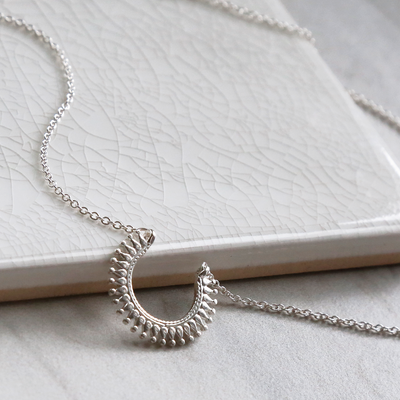 mzb101sterlingsilvertribalhorseshoenecklace7 1