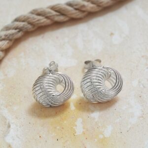 6 very big not earring 900x900