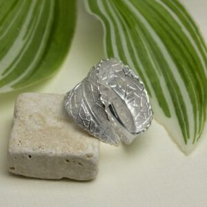 Silver wrap around leaf ring