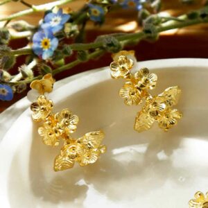 MB081EG 2 Gold Plated Sterling Silver Forget Me Not Cluster Stud Earrings1110x1110