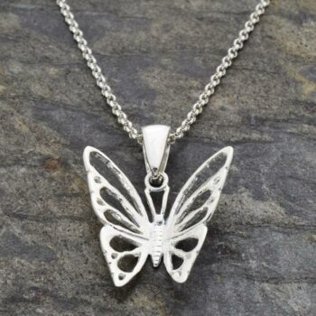 MB095P MEDIUMSILVERBUTTERFLYNECKLACE 003