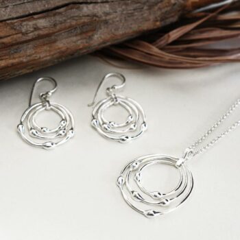 MB114E STERLINGSILVERLIQUIDLOOPSEARRINGS 005