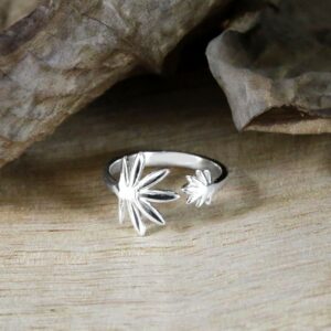 Silver adjustable palm leaf ring