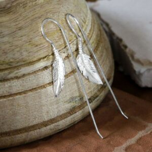 Small silver single feather hanging bar earrings