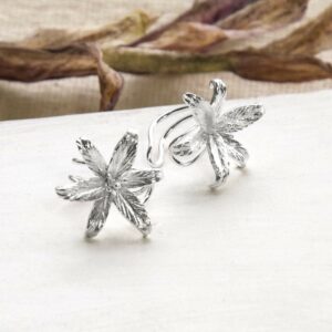 Silver open lily ear cuff