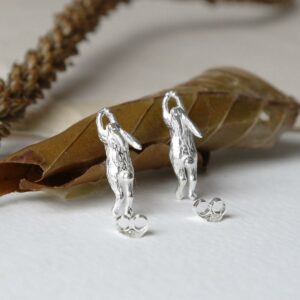 Silver necklace with a silver flying hare pendant