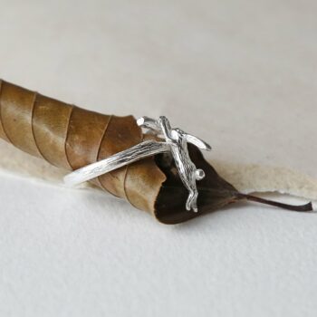 MB197R STERLINGSILVERLEAPINGHARERING 003