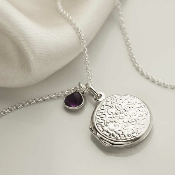 MC167 STERLING SILVER FLORAL ROUND LOCKET NECKLACE AMETHYST 2