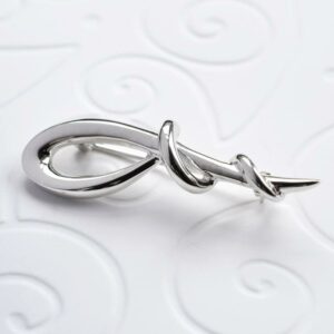 Silver wrap around loop brooch