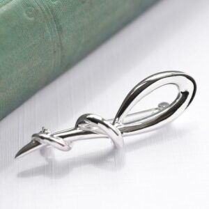 Silver wrap around loop brooch