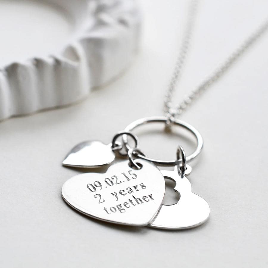 MC200 ENGRAVABLESTERLINGSILVERTRIPLEHEARTCLUSTERNECKLACE 003