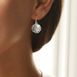 MF493E EAR SHOT 900X900 d181d74a f038 4c60 a02b 587f3b0b6824