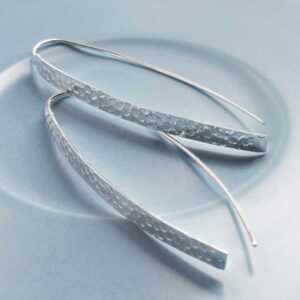 MJ0096 Silver urban Armour earrings