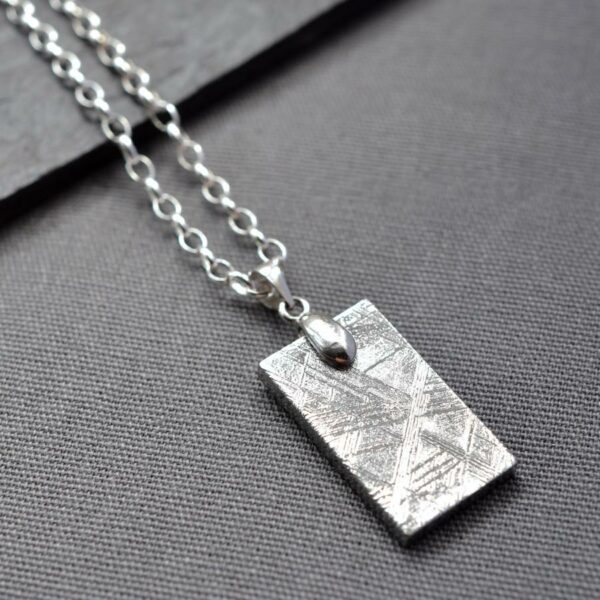 MJ0127 Meteorite dog tag necklace small 4