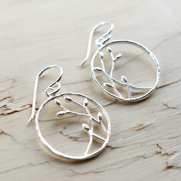 MJ0309E Silver Bud Loop Earrings