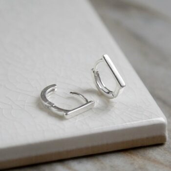 ML912Sterlingsilverstraightedgehuggies6