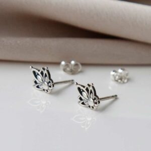 ML934 STERLING SILVER MINI BOTANICAL STUDS 3
