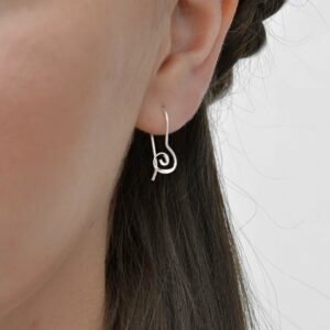 MS1155E EAR SHOT 900X900