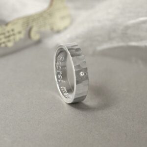 engraved diamond ring 900x900
