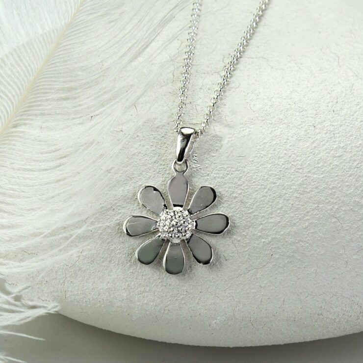 Daisy Pendant with Gold — Korte Jewelry Designs