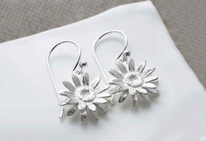 Daisy Jewellery