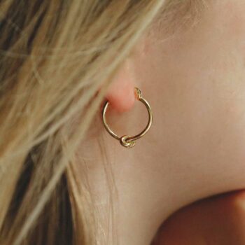 MS1214G GOLD PLATED STERLING SILVER KNOT HOOPS 1110X1110 2