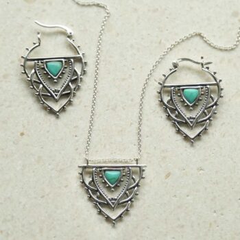 ML947 STERLING SILVER TURQUOISE TRIANGLE SET