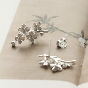 silver forget me not four flower studs taken apart