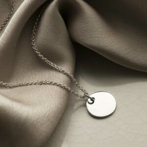 medium silver circle tag on plain chain