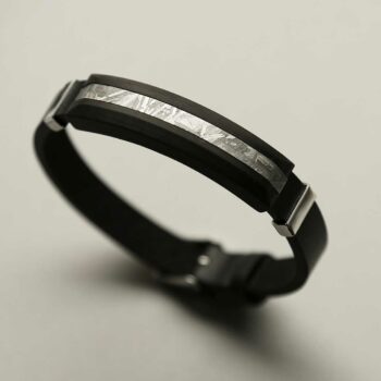 MH688 METEORITE AND CARBON FIBRE BRACELET 1