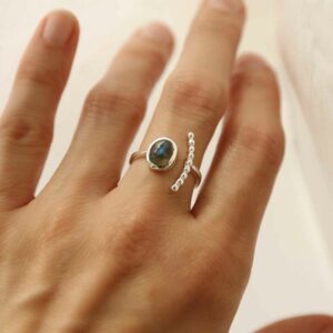 silver adjustable labradorite ring with beaded side on model