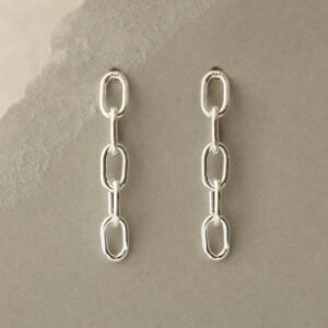 silver five link plain chain drop earrings hanging