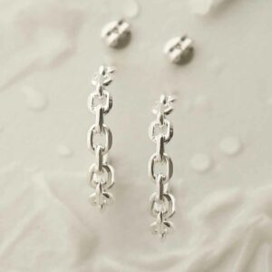 silver solid chain hoop stud earrings front view