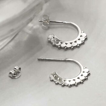 ML977 STERLING SILVER FANFARE HOOP STUDS 3