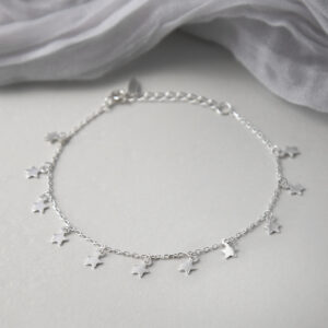 silver tiny stars on chain bracelet