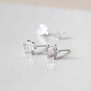 silver plain cubic zirconia gemstone studs taken apart