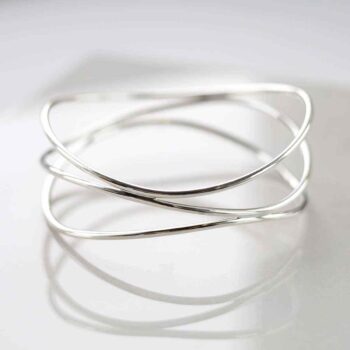 MP01 STERLING SILVER WIRE BANGLE 3