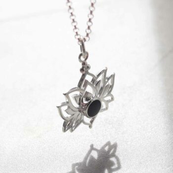 ML812O Sterling Silver Onyx Lotus Pendant Necklace 3