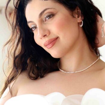 MK816 Sterling Silver Beach Pearl Necklace Model