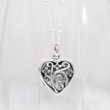 MR1112 Sterling Silver Forget Me Not Locket