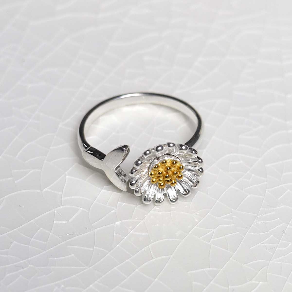 Sterling Silver Adjustable Daisy Fidget Ring - Affordable Silver ...