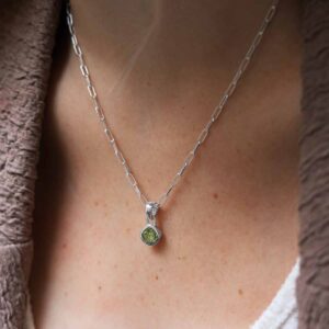 Sterling Silver Peridot Birthstone Fine Paperclip Necklace on model