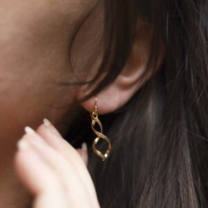 18k Gold Plated Brass Dangly Simple Twist Earrings on model