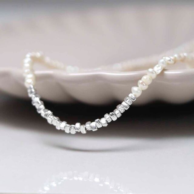There’s something about pearls with sterling silver together, right? 😍 These cool tones, that soft glow - they’re a match made in jewellery heaven!

#marthajackson #PearlAndSilver #sterlingsilver #freshwaterpearls #pearlnecklace